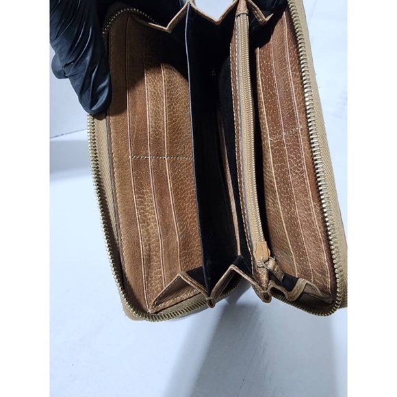 Authentic GUCCI Vintage Guccissima Bamboo Tassel Zip Around Wallet Light Brown - Picture 11 of 13